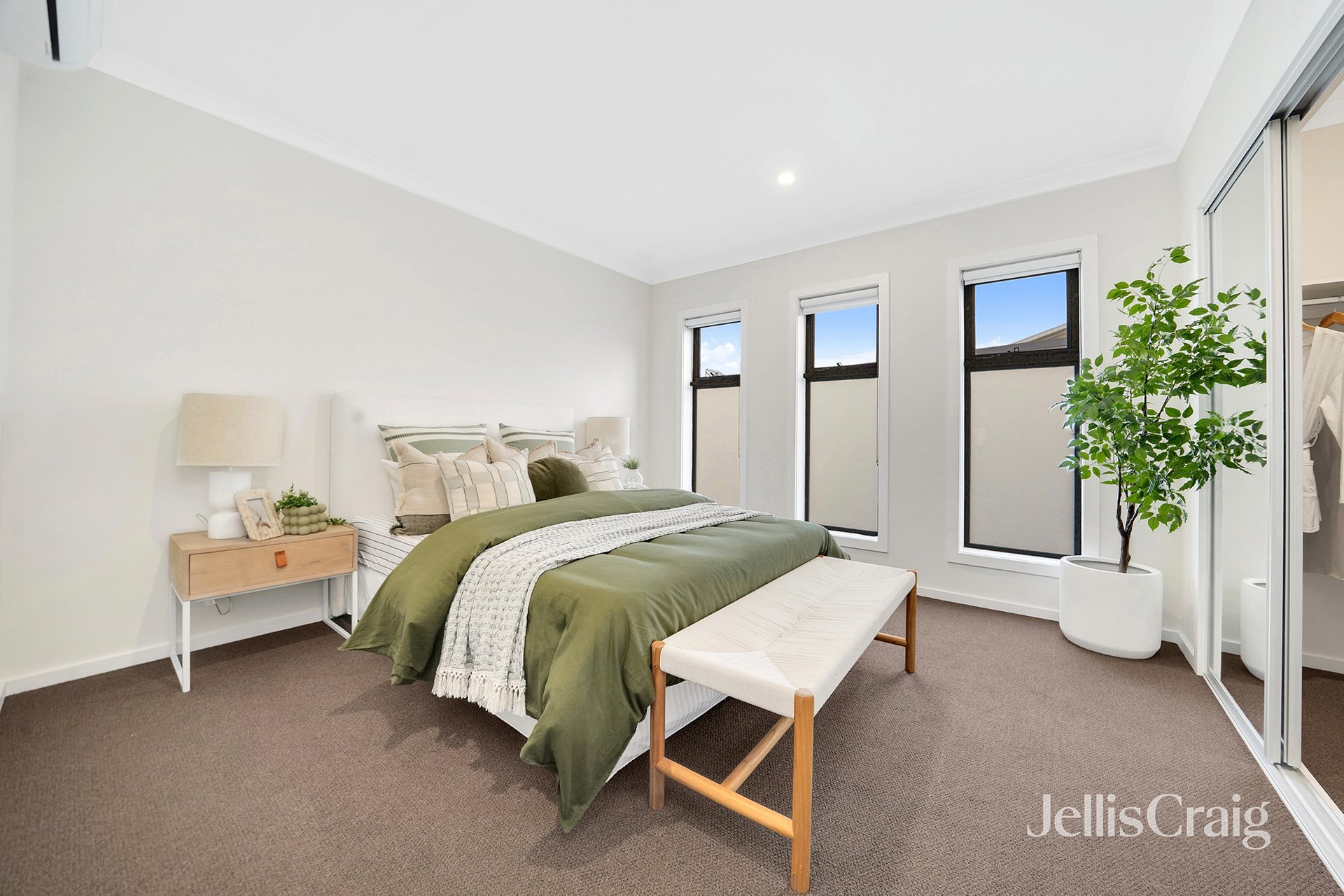 30 Thermal Loop, South Morang image 8
