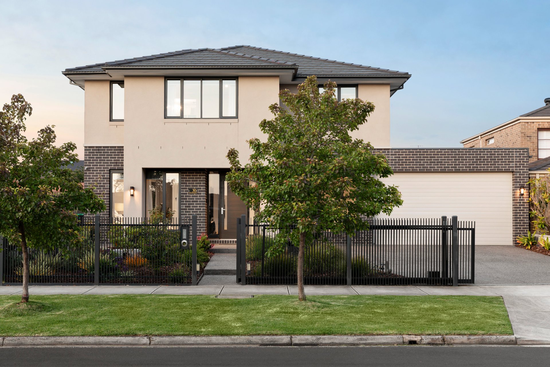 30 Upland Road, Strathmore image 1