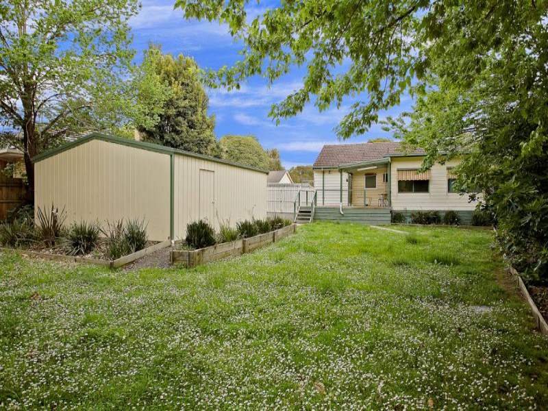 30 Valerie Court, Heathmont image 3