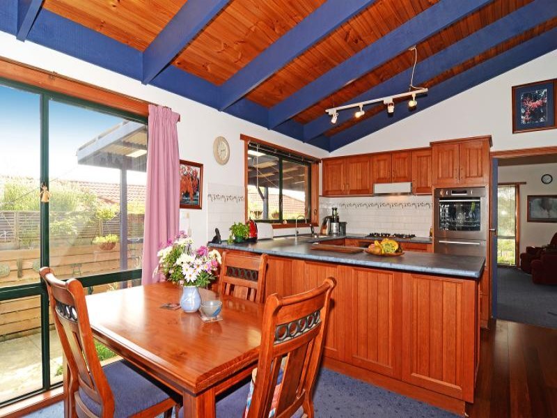 30 Wattletree Drive, Mount Helen image 3