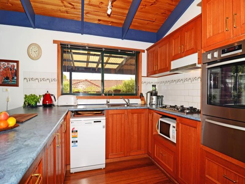 30 Wattletree Drive, Mount Helen image 5