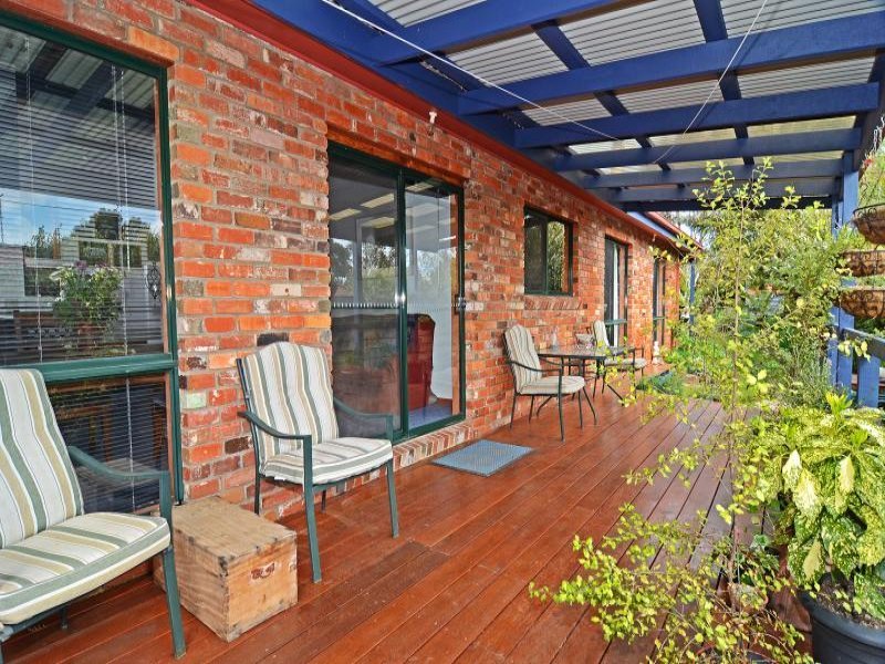 30 Wattletree Drive, Mount Helen image 13