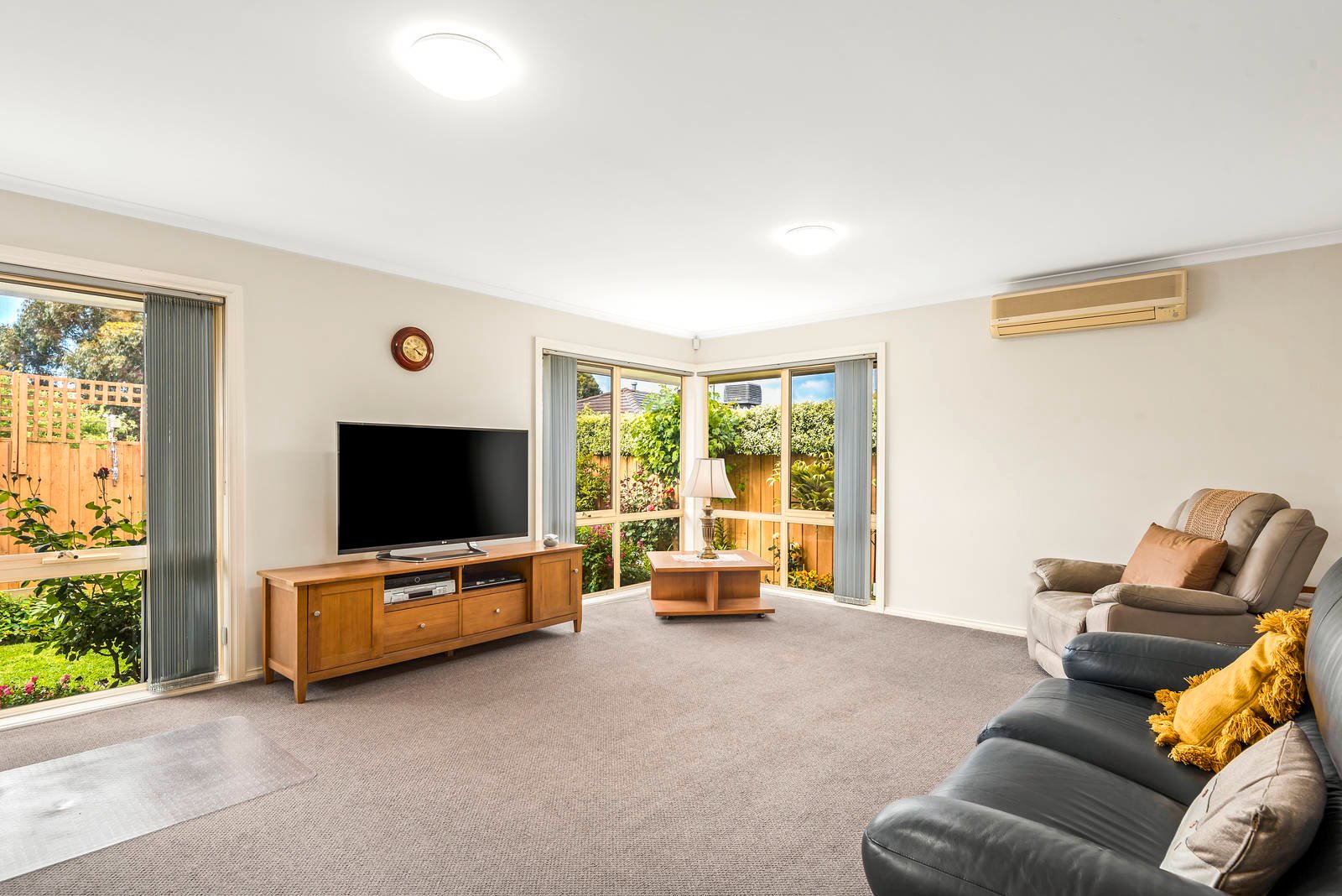 Property Gallery Thumbnail 6