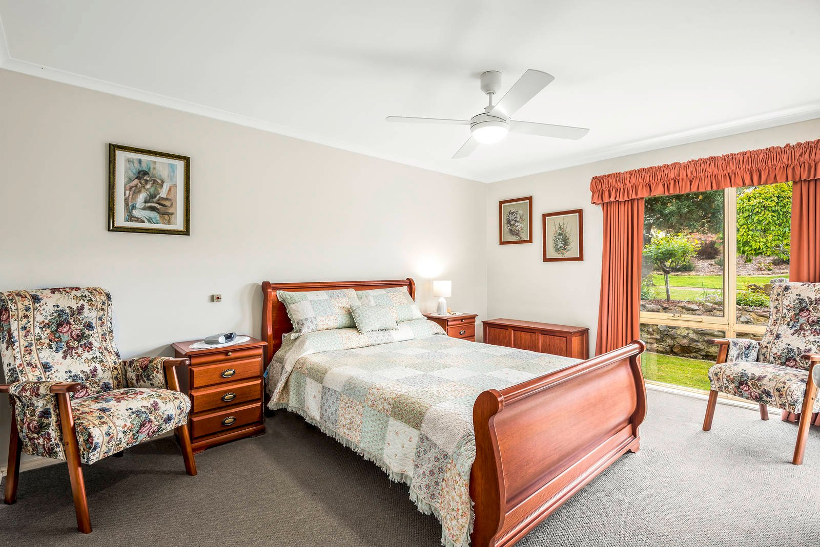 Property Gallery Thumbnail 7
