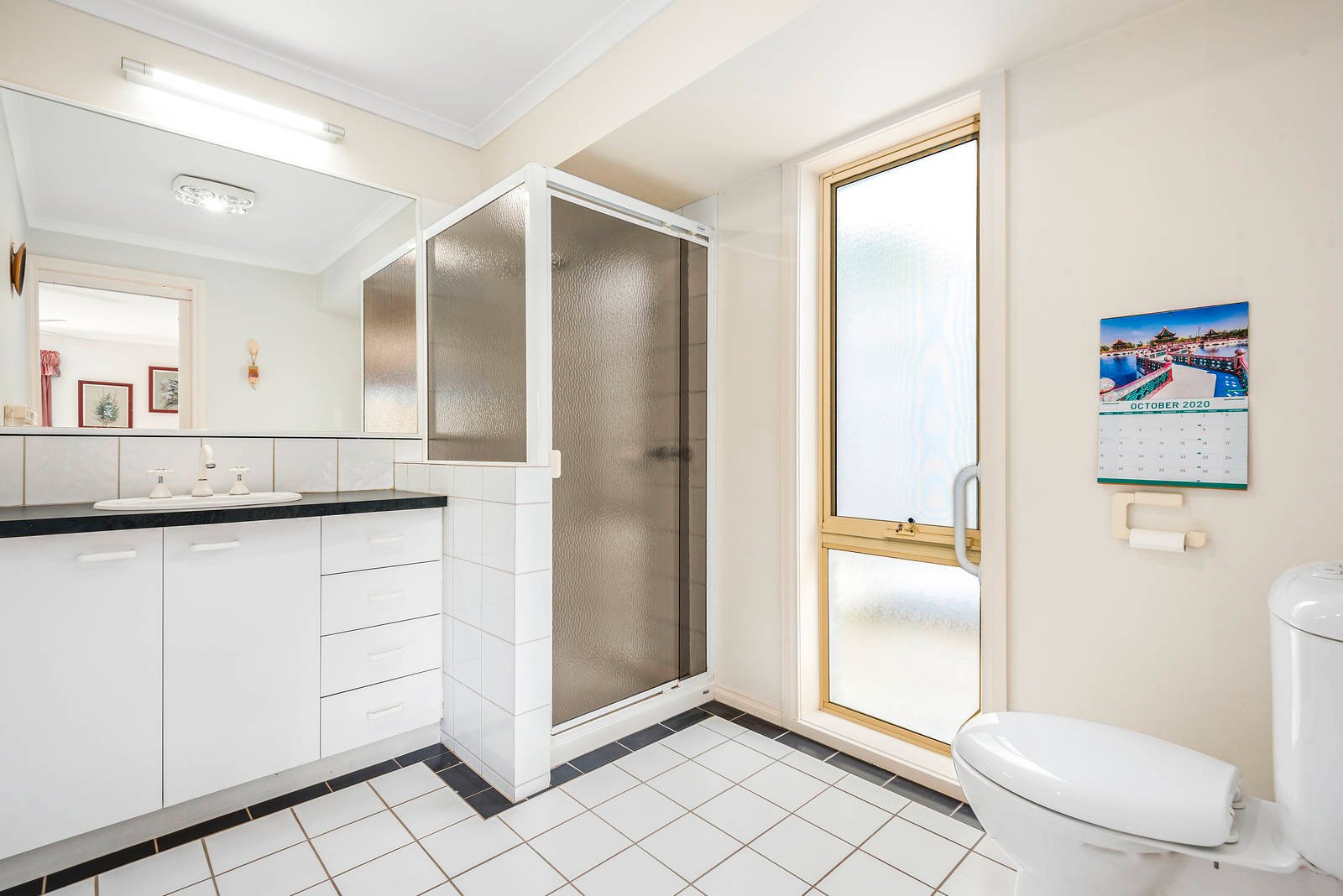 Property Gallery Thumbnail 8