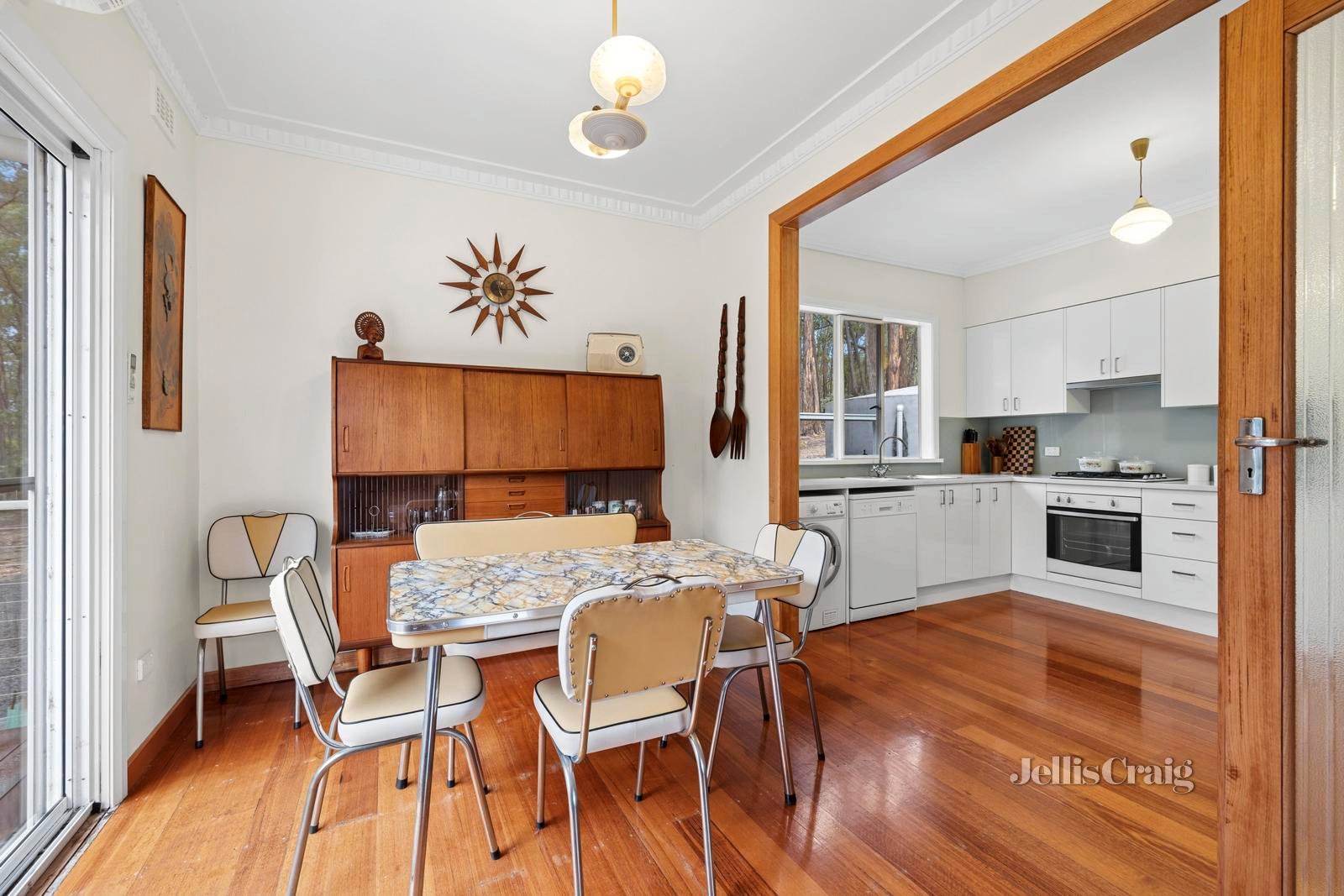 30 Whitegum Drive, Wheatsheaf image 5