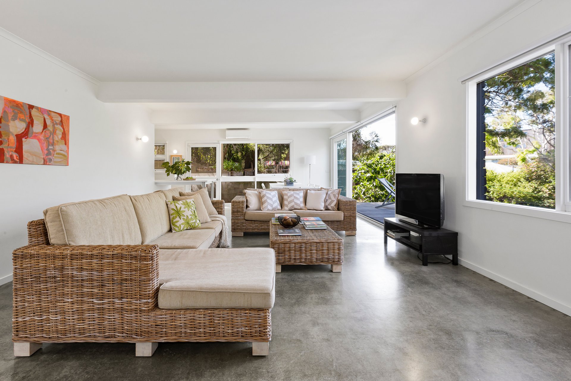 Property Gallery Thumbnail 4