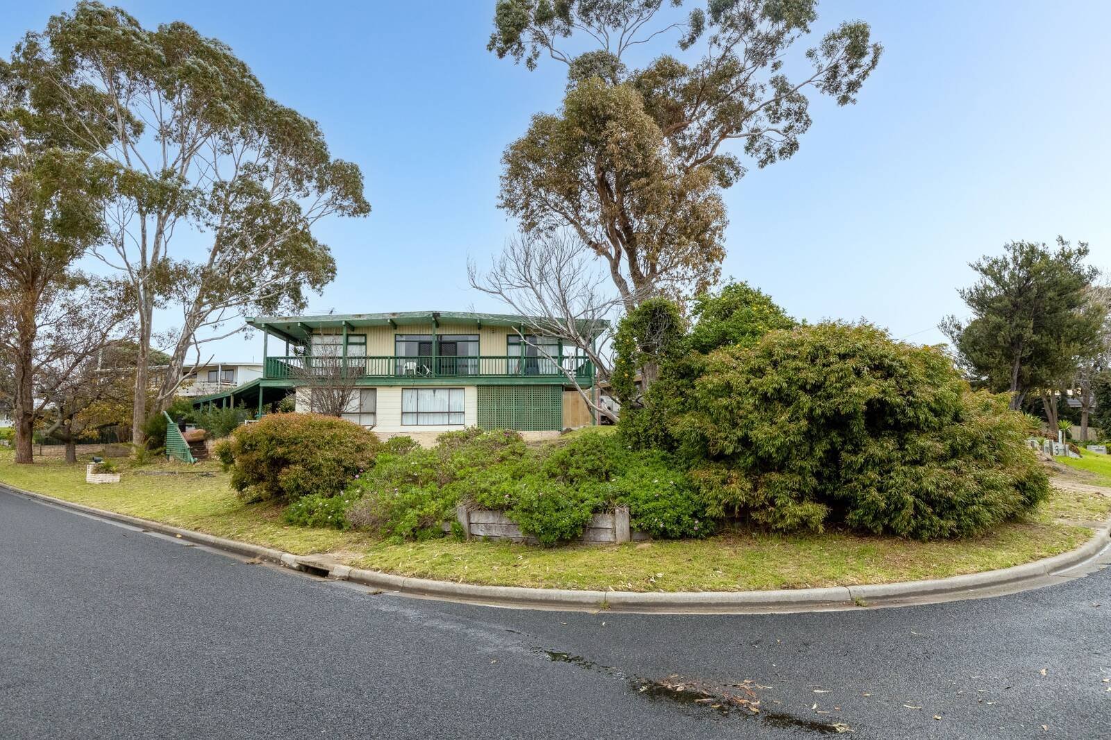 Property Gallery Thumbnail 2