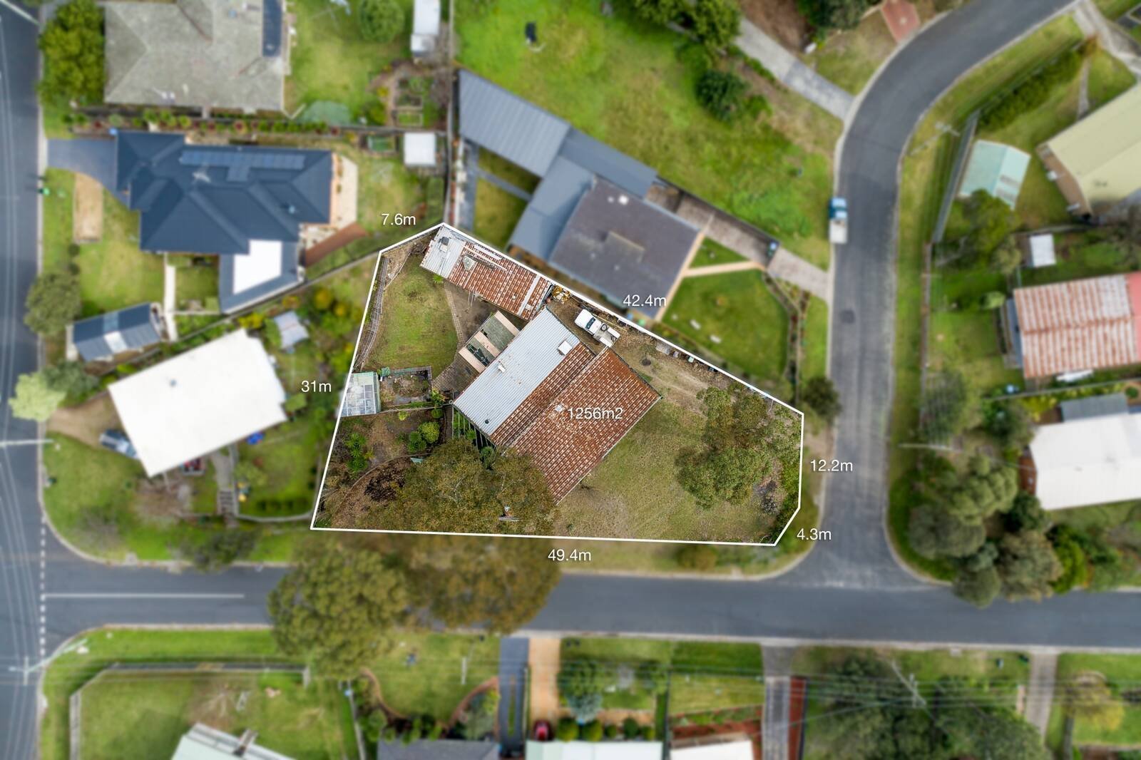 Property Gallery Thumbnail 3