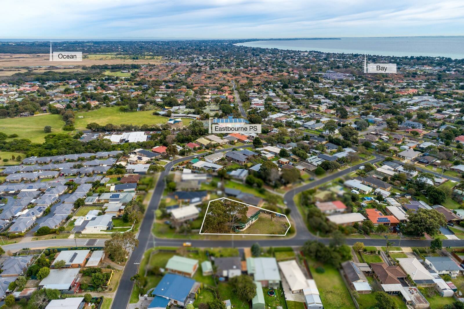 Property Gallery Thumbnail 6