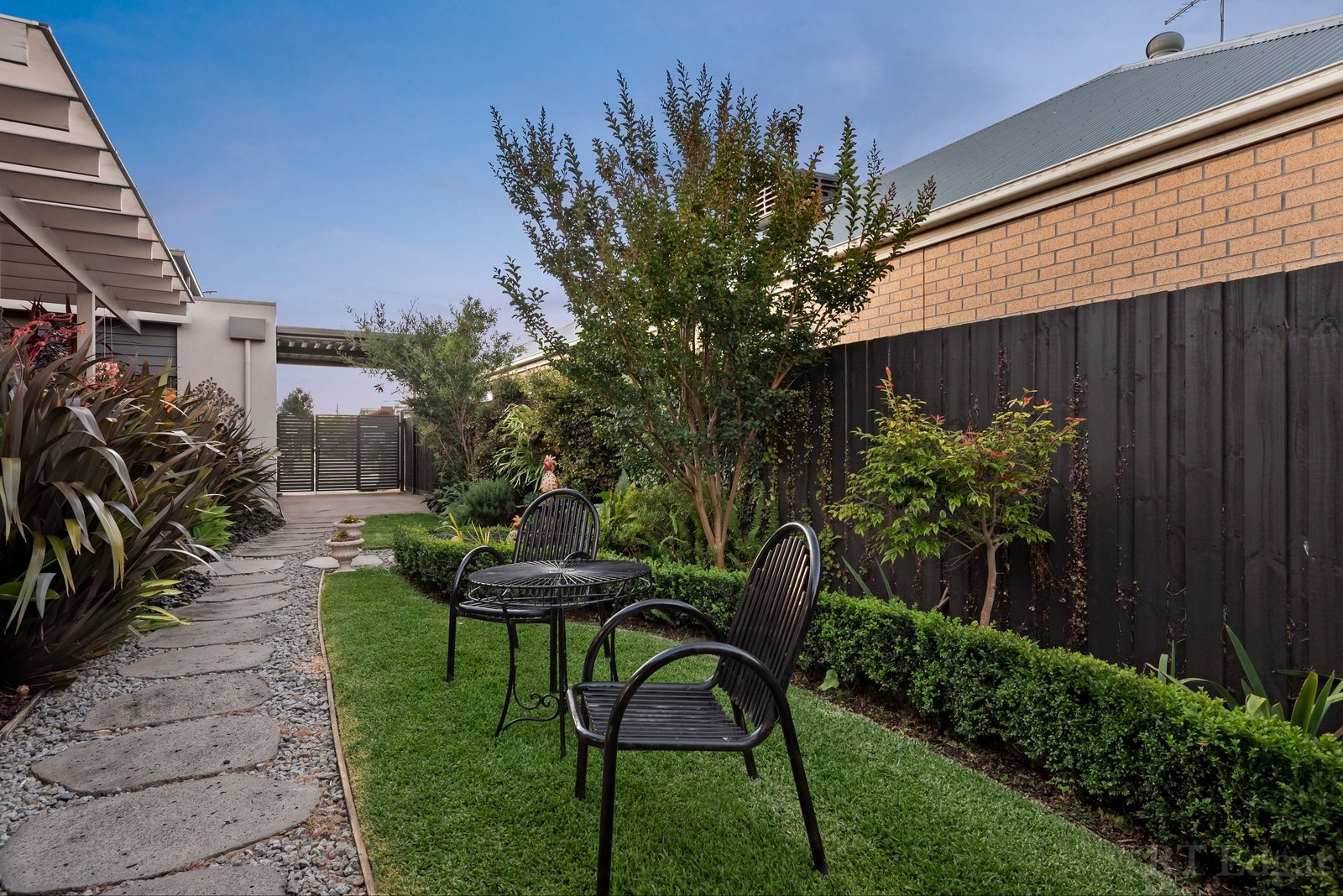 Property Gallery Thumbnail 17