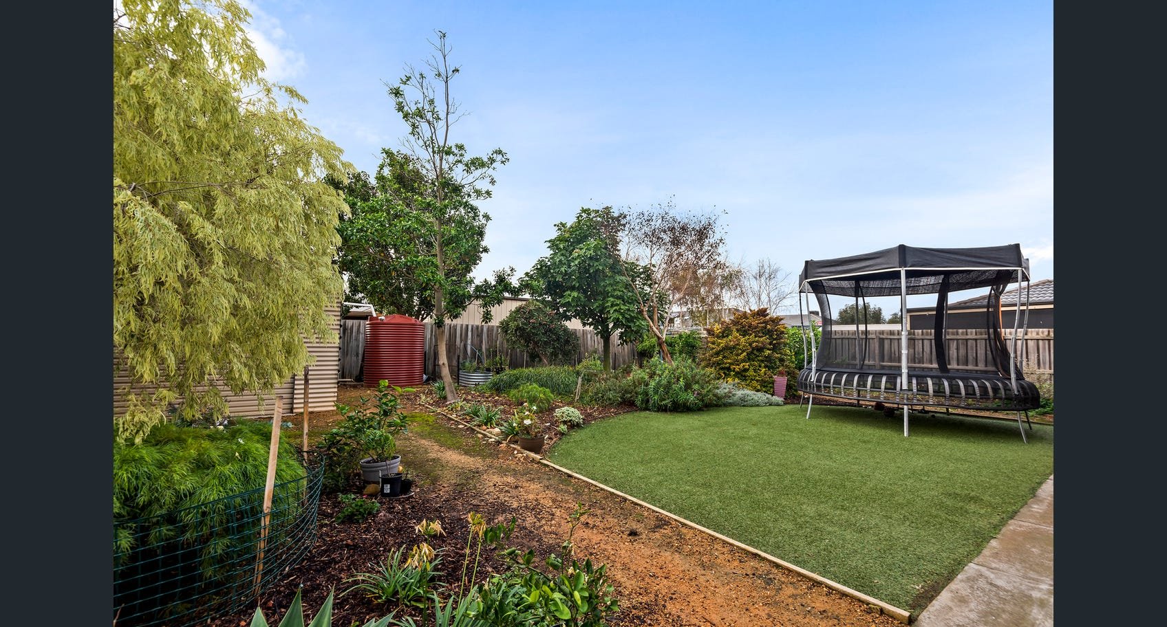 Property Gallery Thumbnail 9