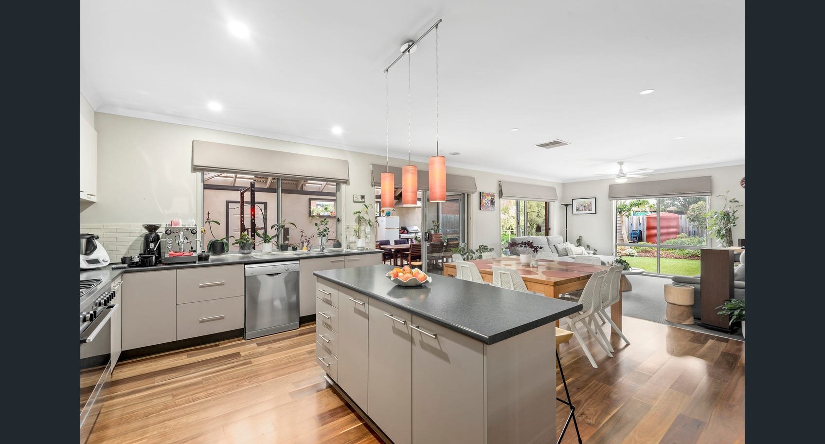 Property Gallery - Main Image