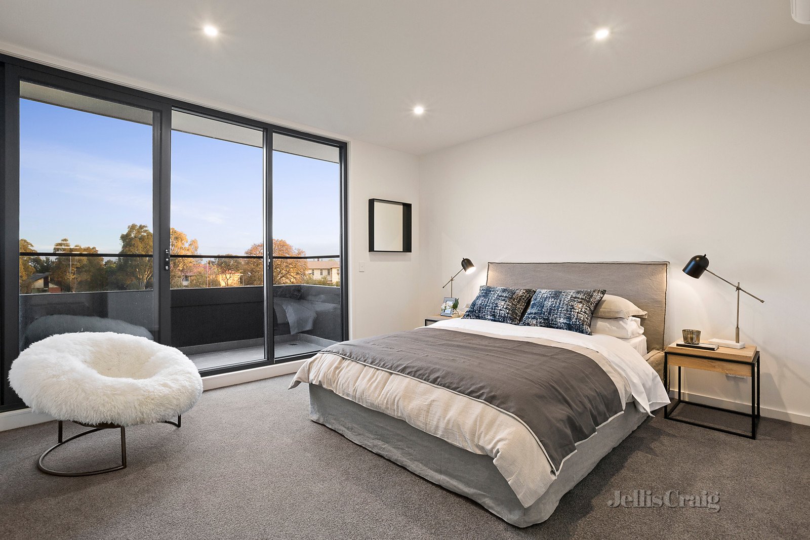 30 Zenith Rise, Bundoora image 4