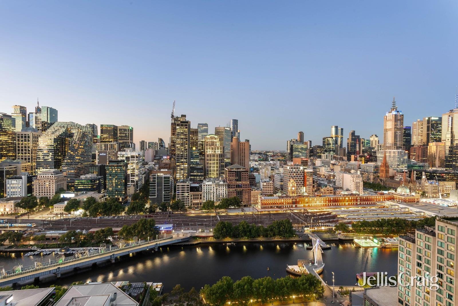 3006/7 Riverside Quay, Southbank image 2