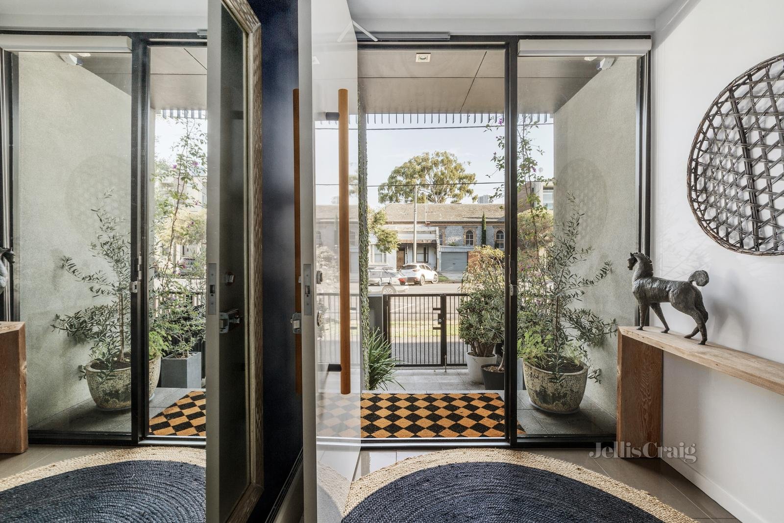 301 Dorcas Street, South Melbourne image 2