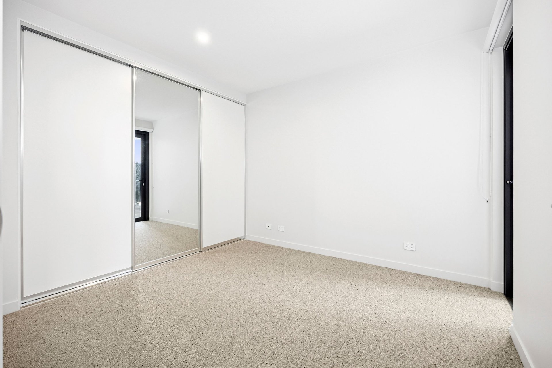 30/104 Colac Road, Highton image 4
