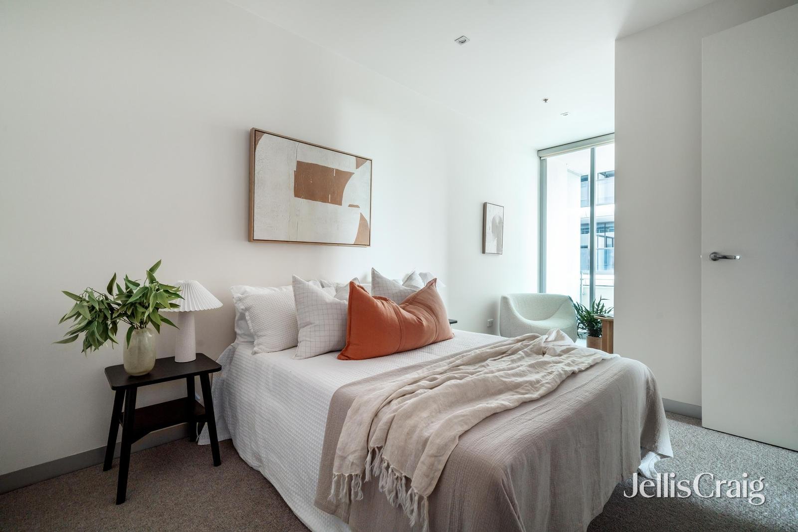 301/1 Roy Street, Melbourne image 7