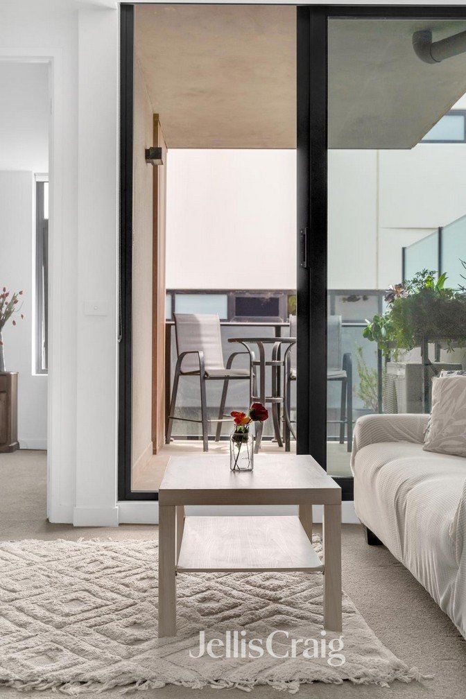 301/1 Shiel Street, North&nbsp;Melbourne image 3