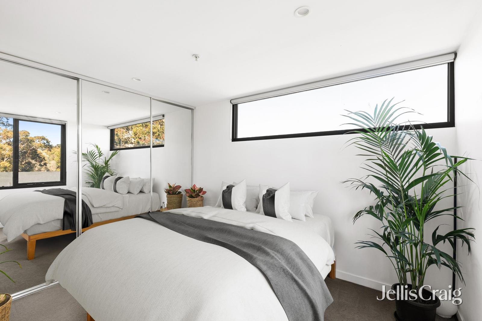 301/10 Bromham Place, Richmond image 6