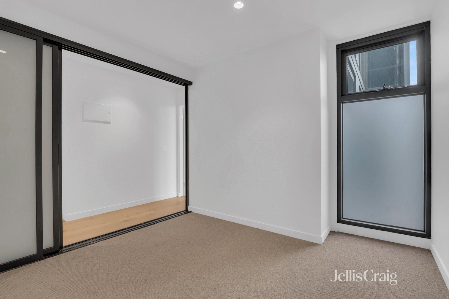 301/11-13 Lygon Street, Brunswick&nbsp;East image 9