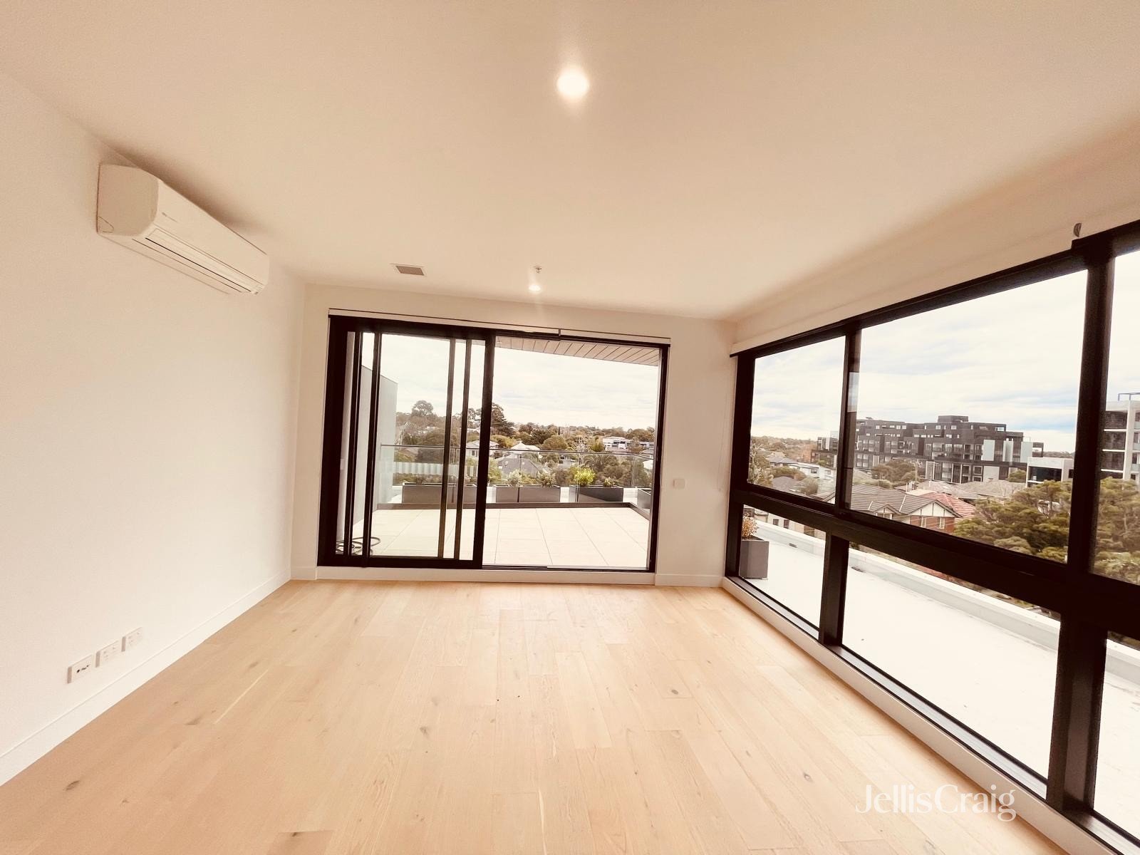301/11A Keiller Street, Hampton&nbsp;East image 4