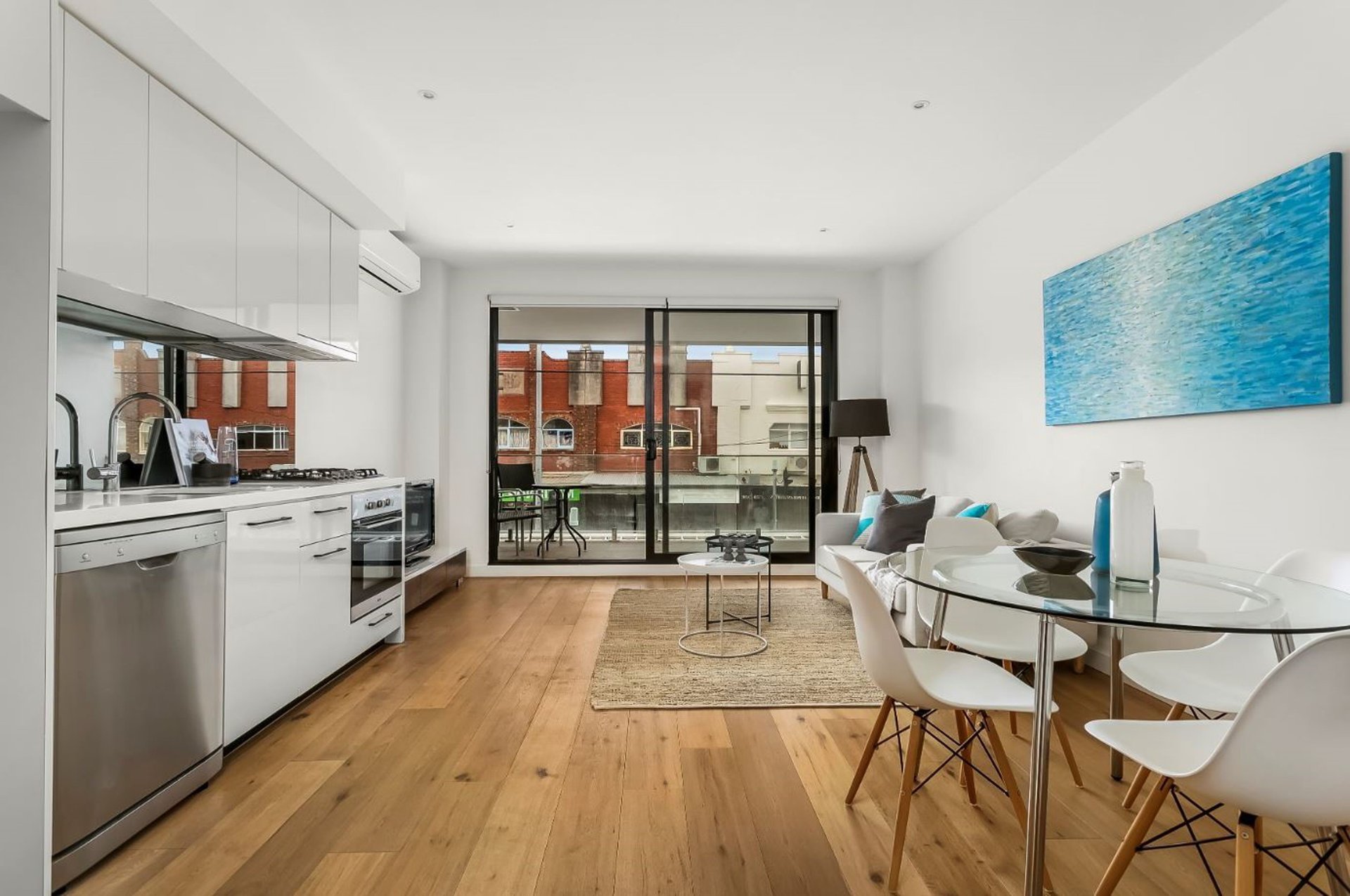 Property Gallery - Main Image