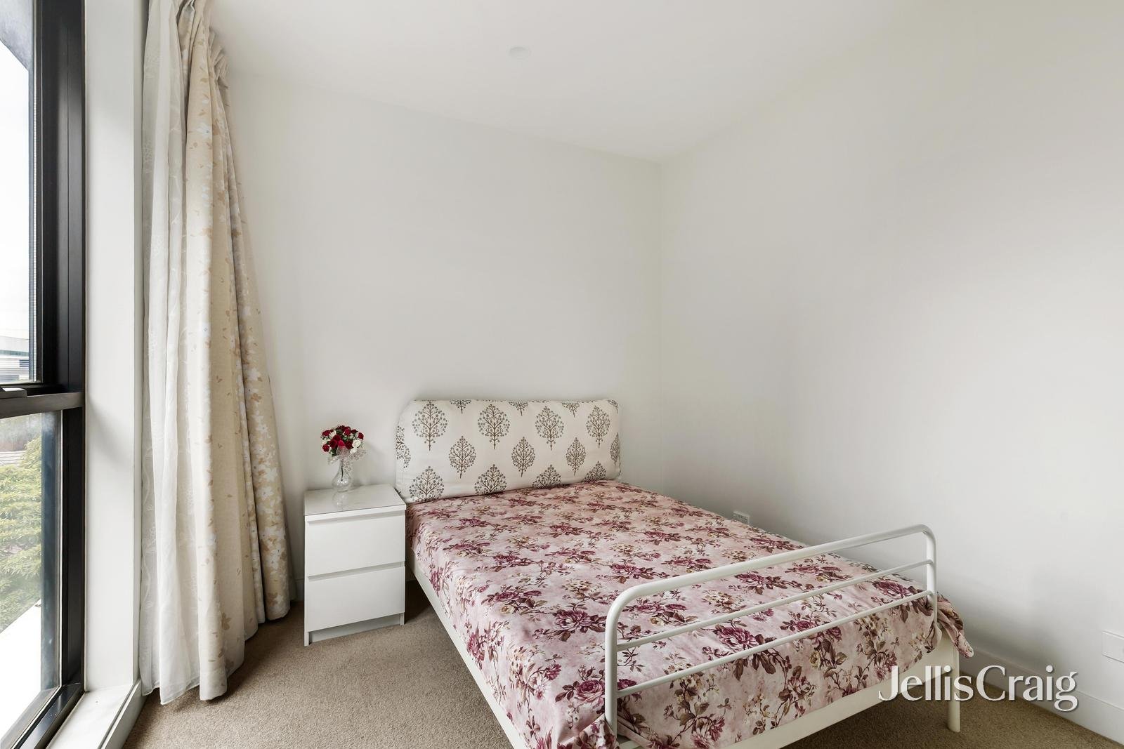 301/17 Poplar Street, Box&nbsp;Hill image 5