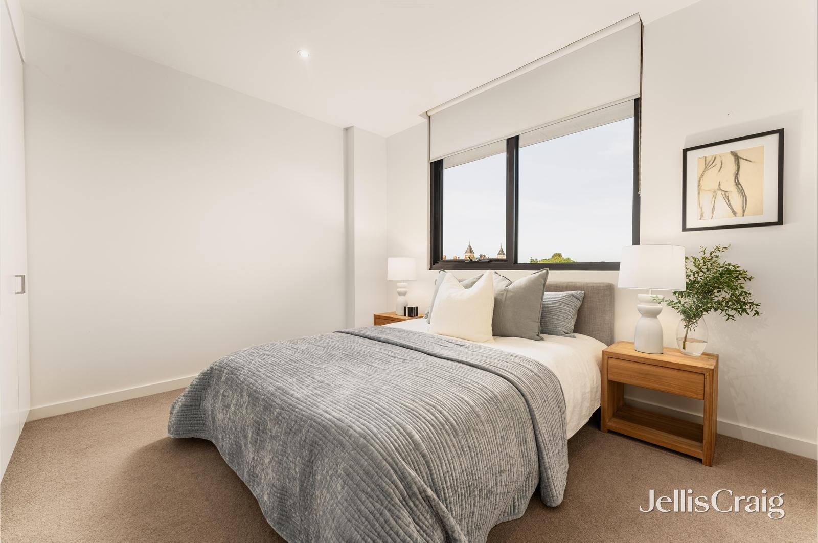 301/18 Wendouree Parade, Lake Wendouree image 21