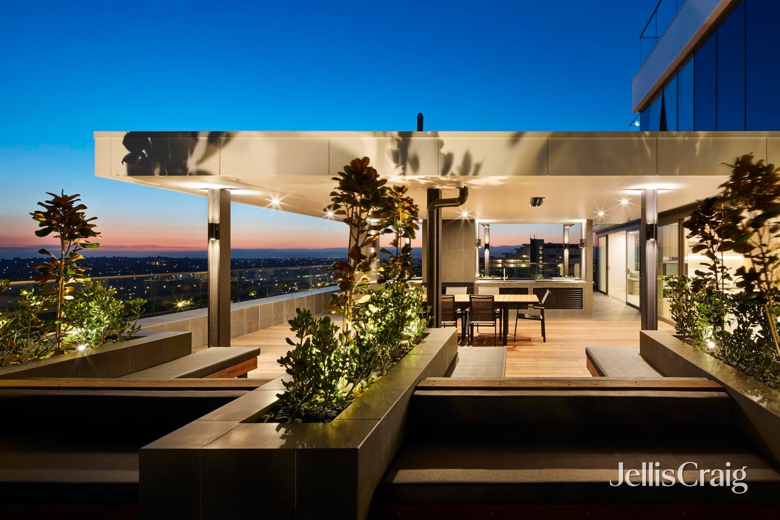 301/20 Hepburn Road, Doncaster image 2