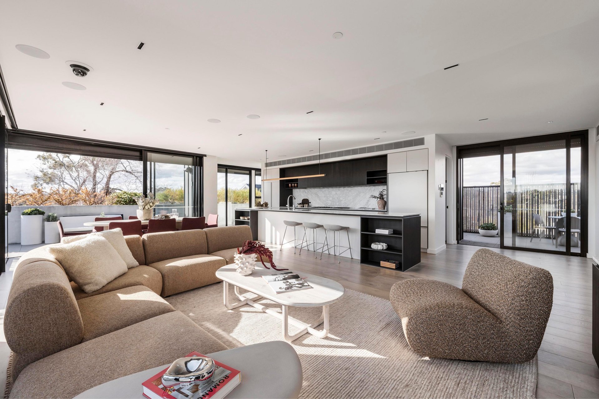 301/21 Riversdale Road, Hawthorn image 6