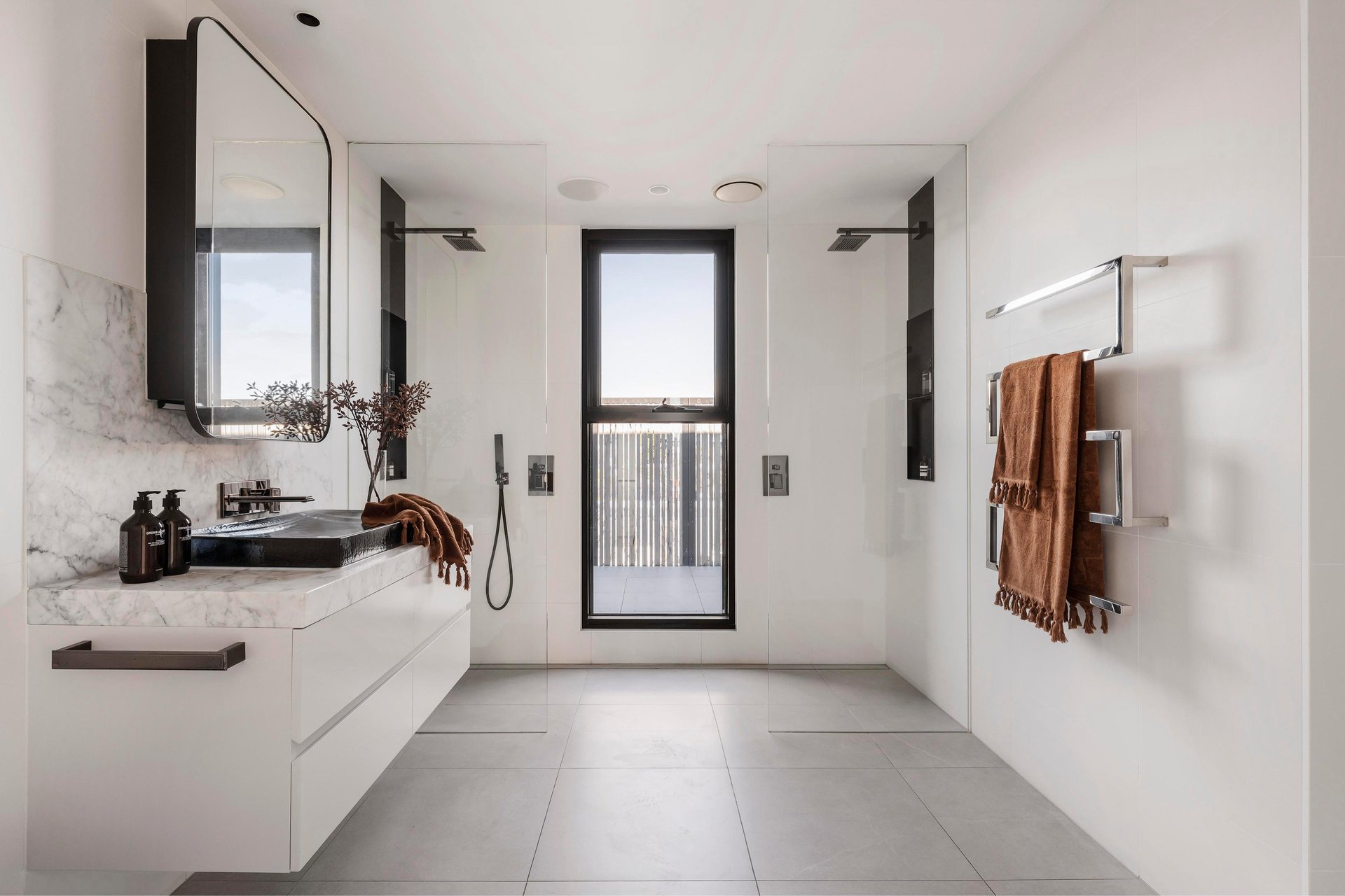 301/21 Riversdale Road, Hawthorn image 10