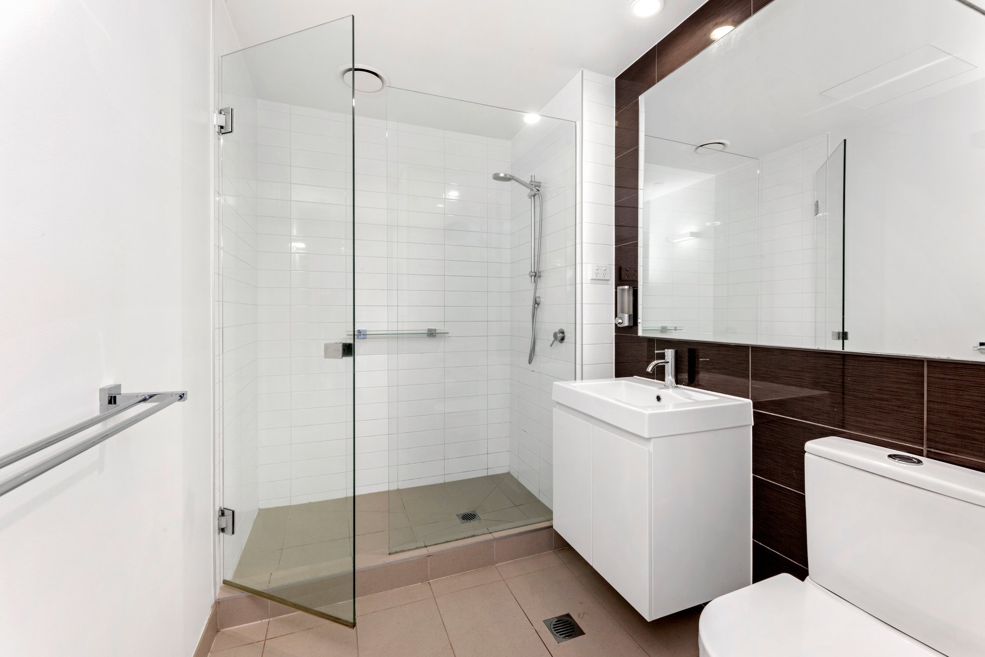 301 / 270 High St Windsor