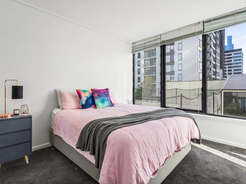 Property Gallery Thumbnail 6