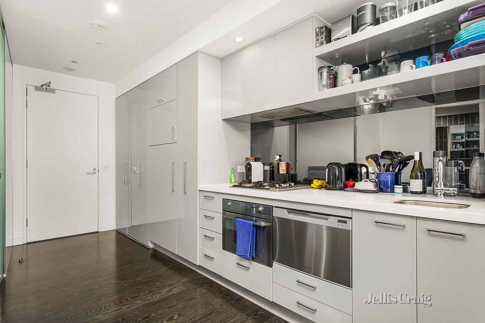 301/338 Kings Way, South Melbourne image 3