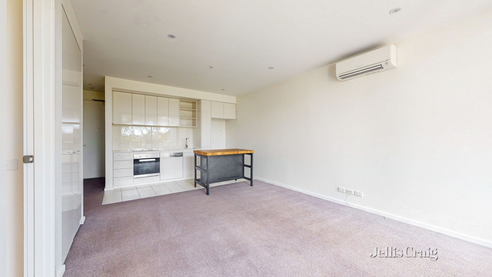 301/35 Simmons Street, South Yarra image 2