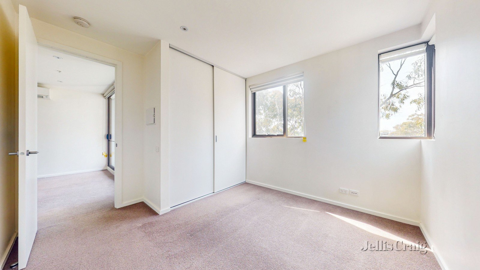 301/35 Simmons Street, South Yarra image 4