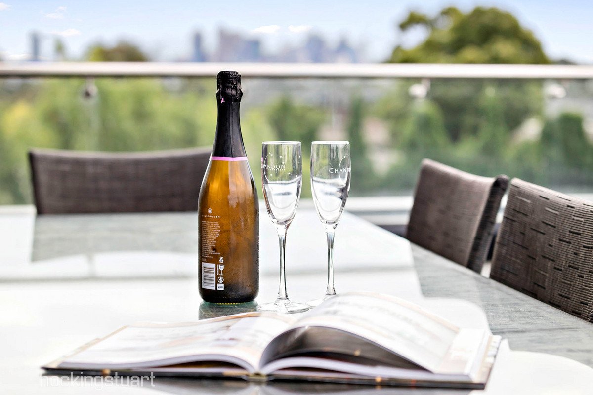301/39 Riversdale Road, Hawthorn image 9
