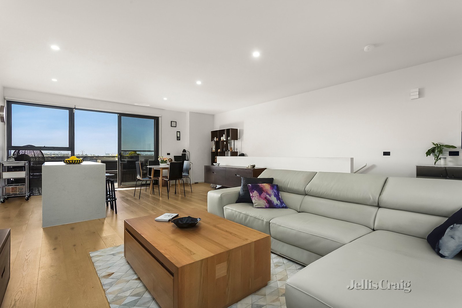 30/14 Horizon Drive, Maribyrnong image 3