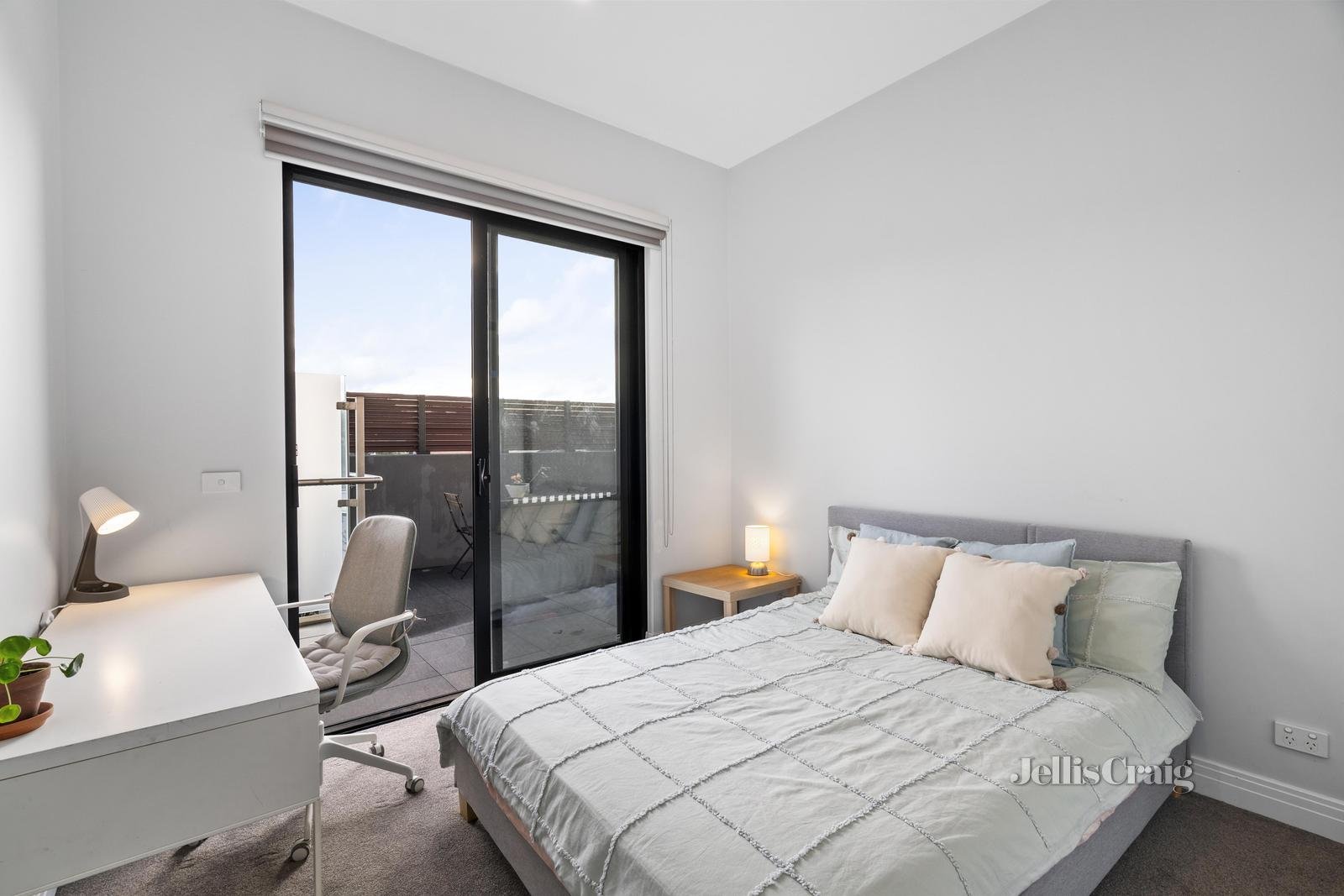 301/436 Burke Road, Camberwell image 6