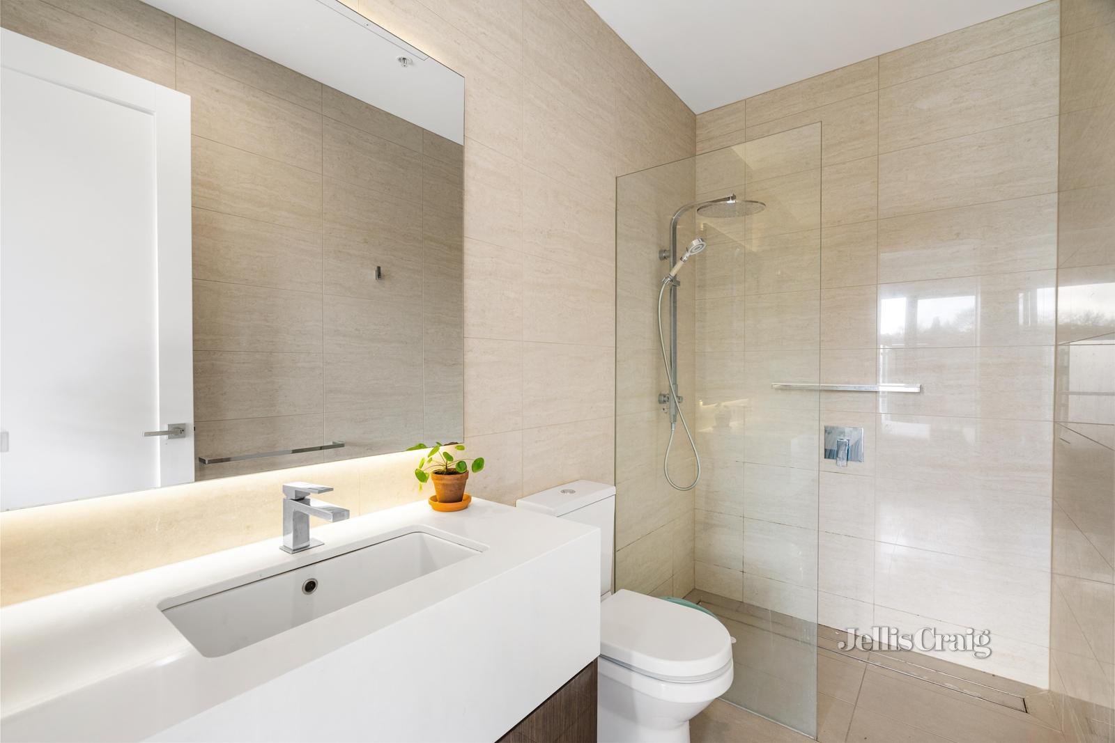301/436 Burke Road, Camberwell image 7