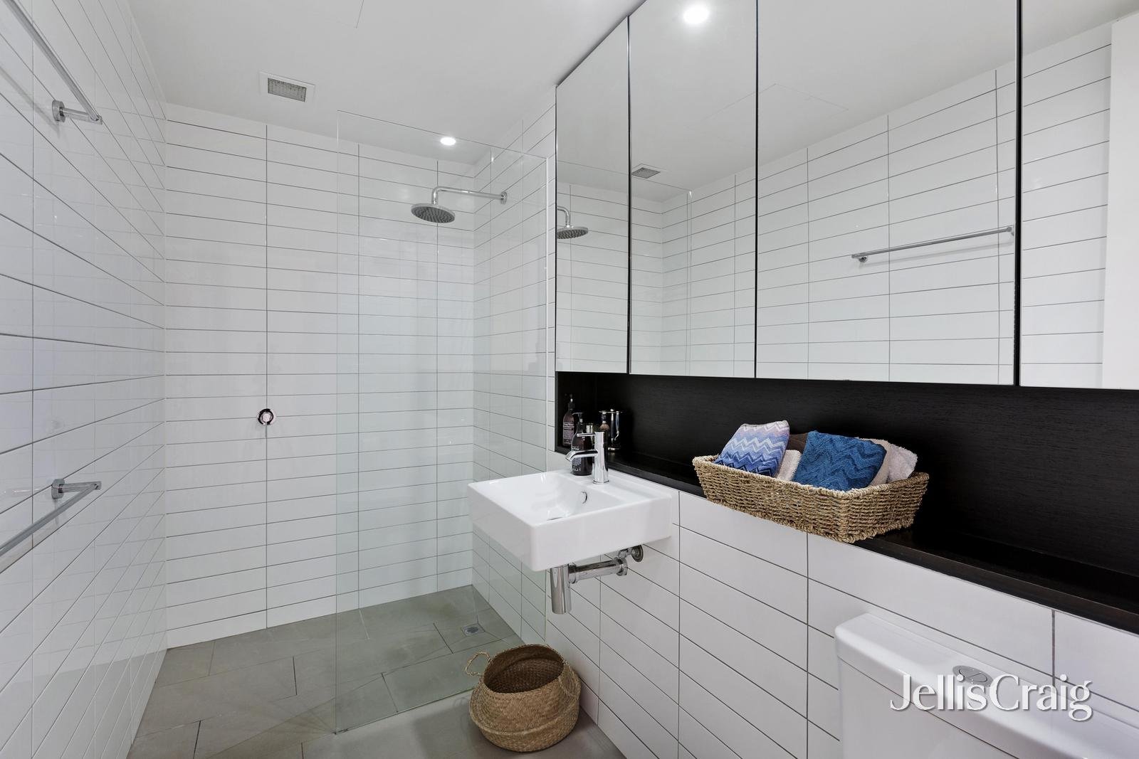 301/47 Murphy Street, Richmond image 5