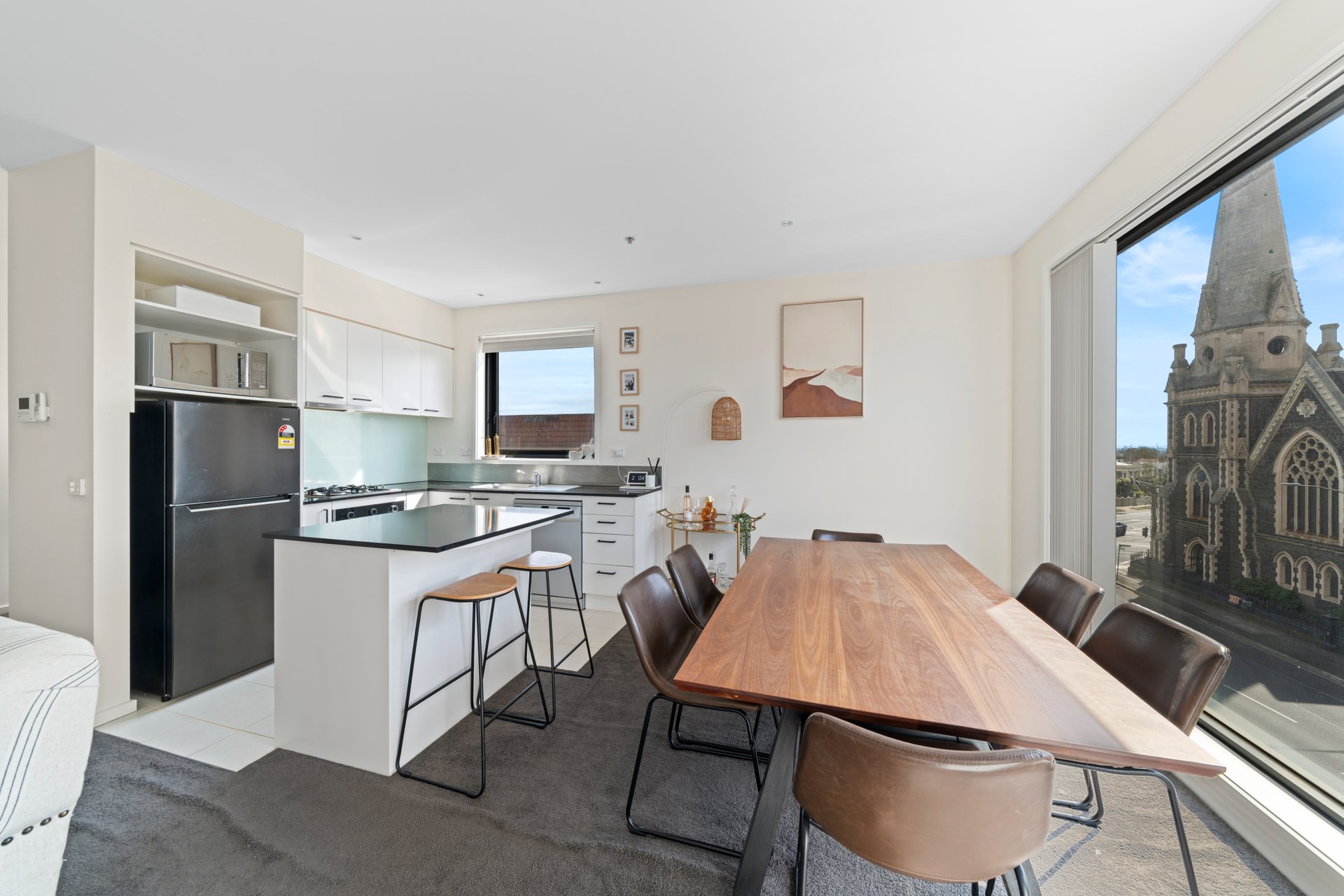 301/5 Alma Road, St&nbsp;Kilda image 3