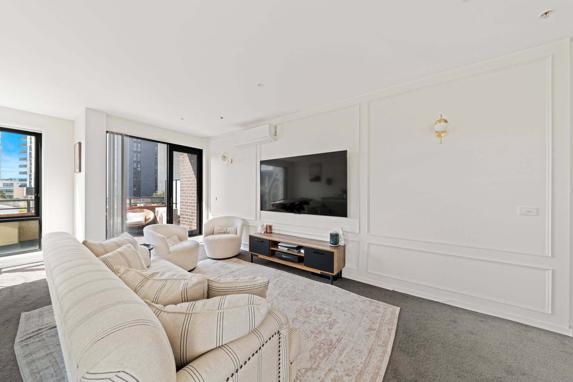 301/5 Alma Road, St&nbsp;Kilda image 6