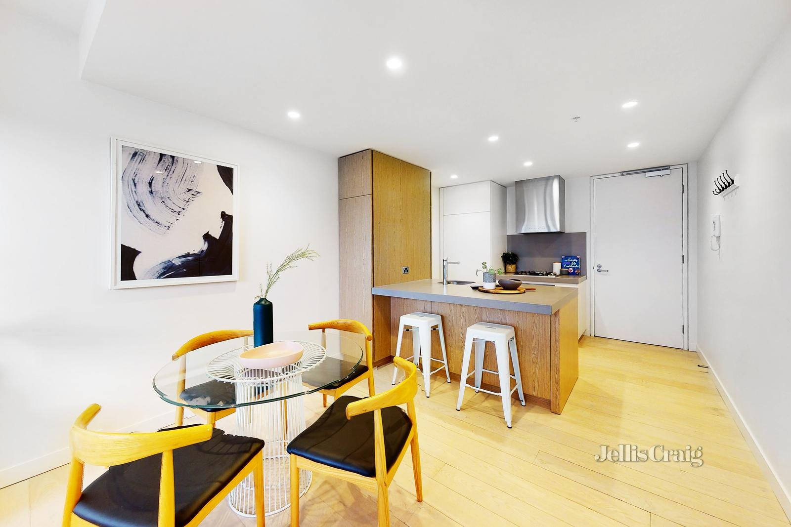 301/5 Courtney Street, North Melbourne image 4