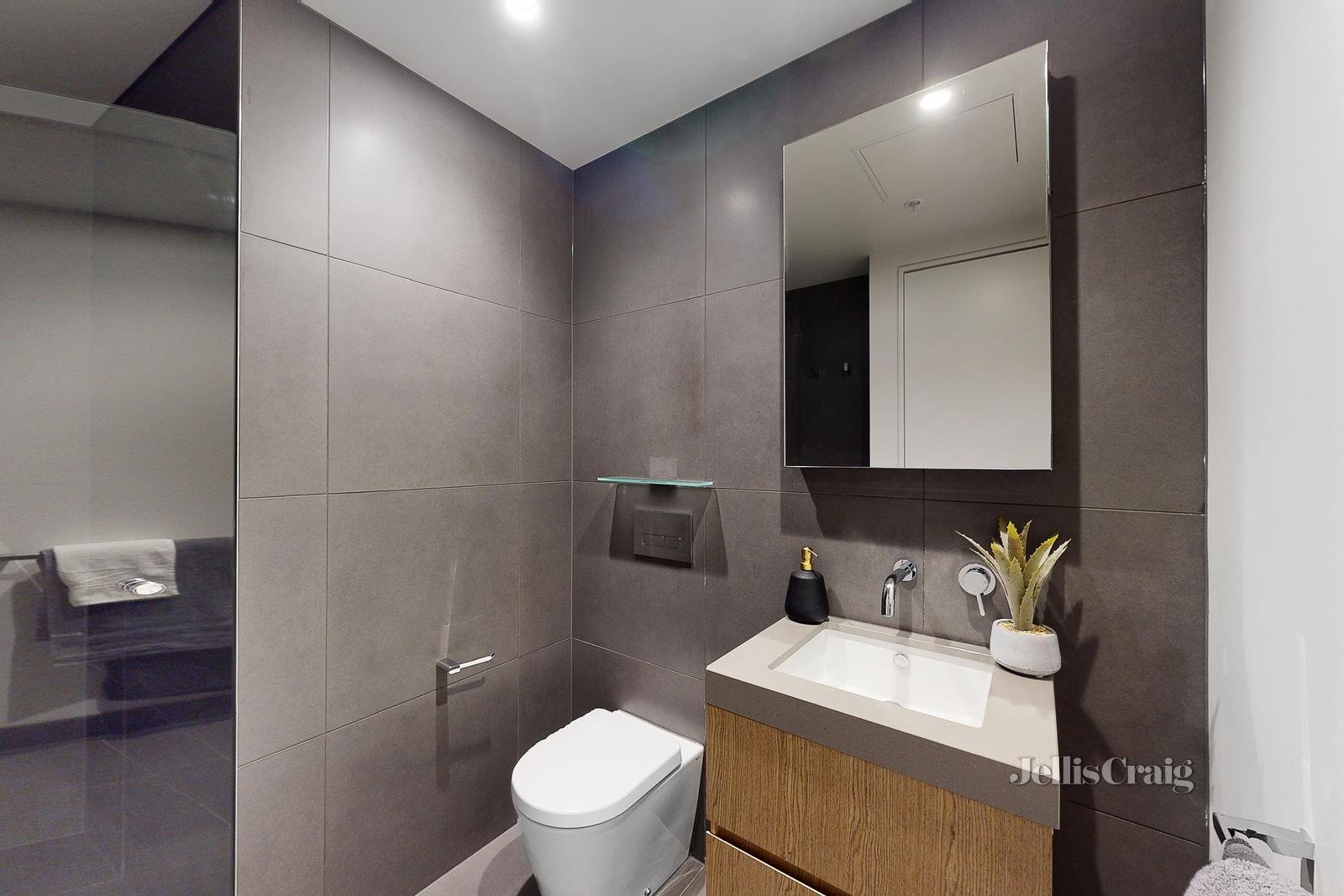 301/5 Courtney Street, North Melbourne image 8