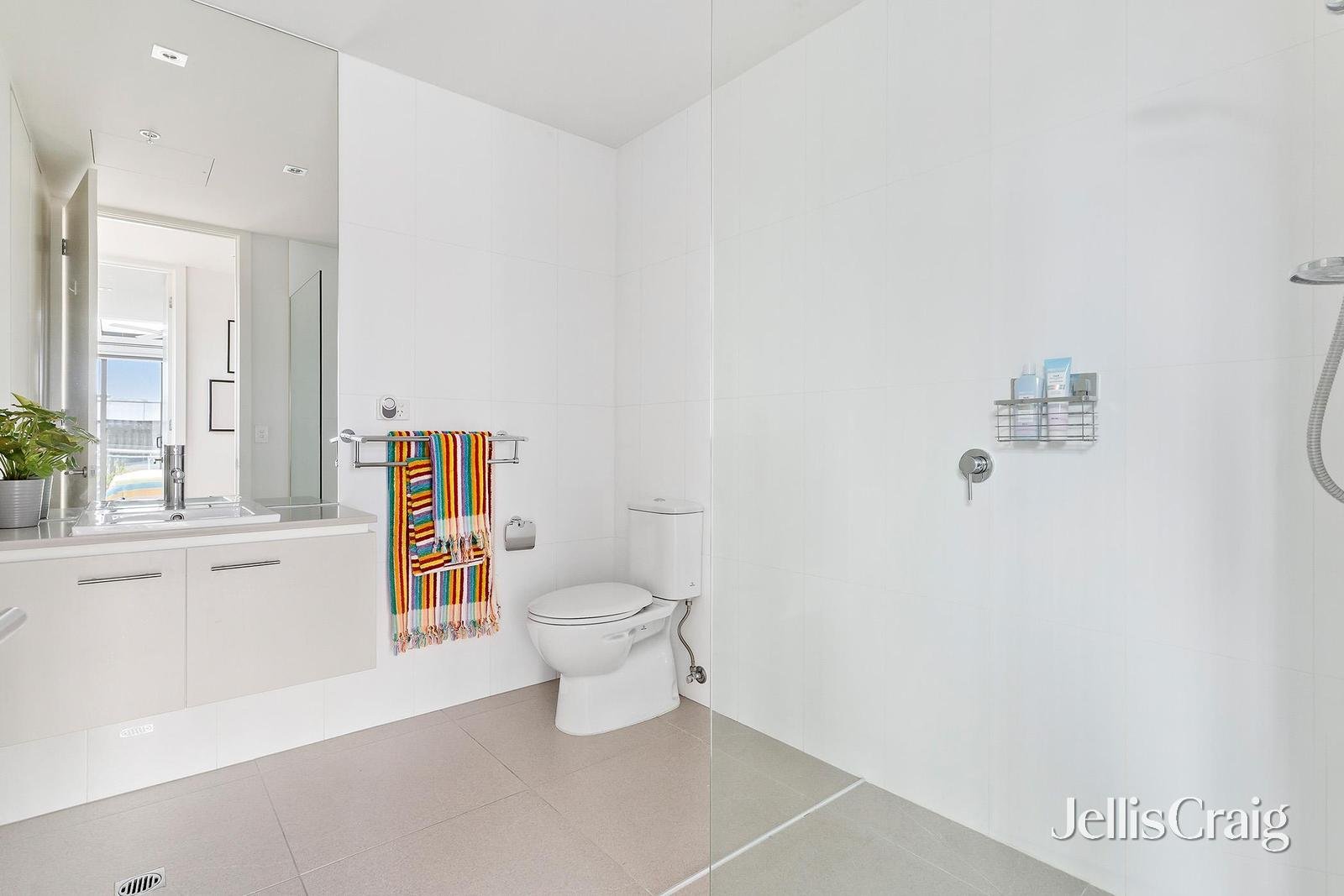 301/55 Cumberland Drive, Maribyrnong image 8