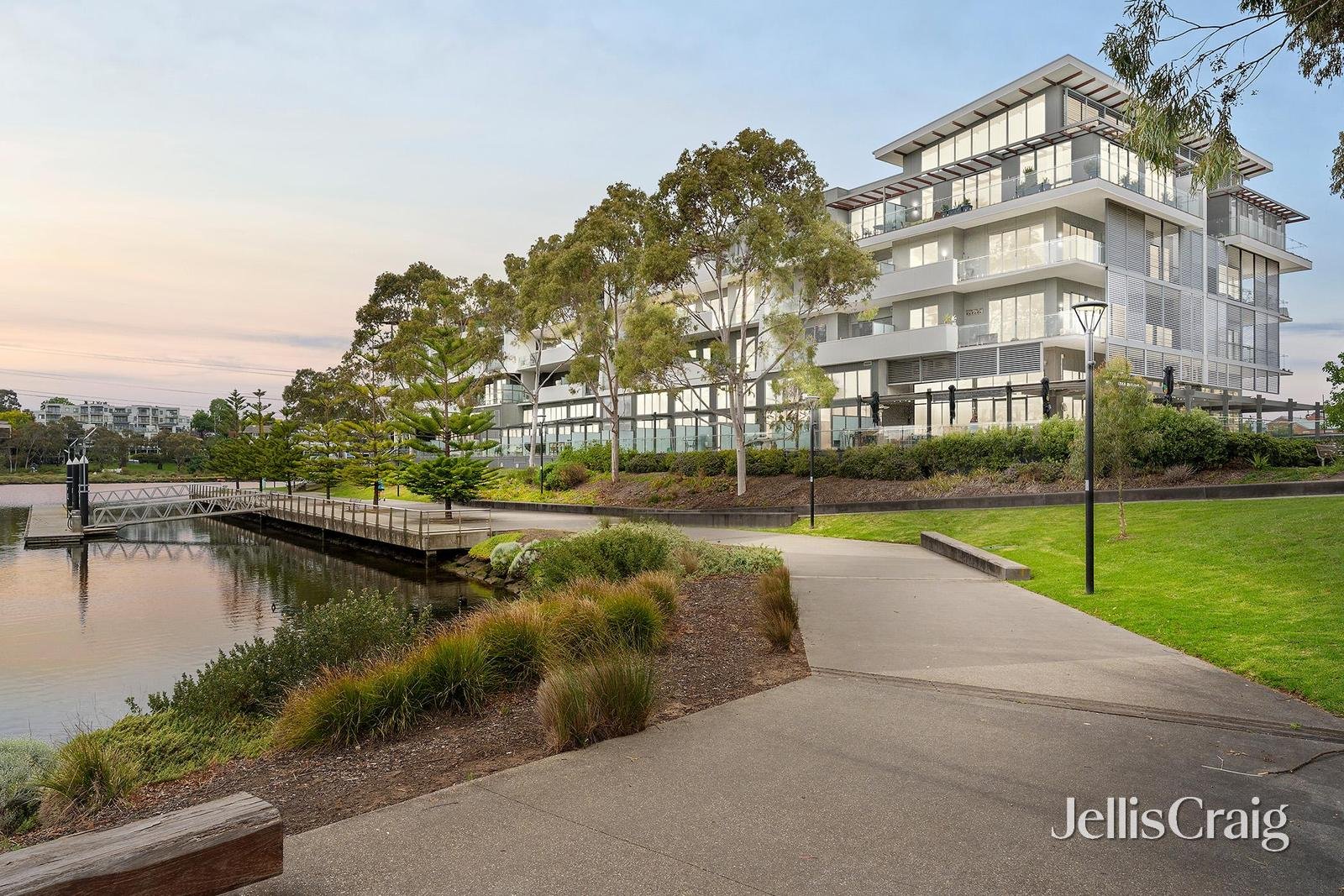 301/55 Cumberland Drive, Maribyrnong image 11