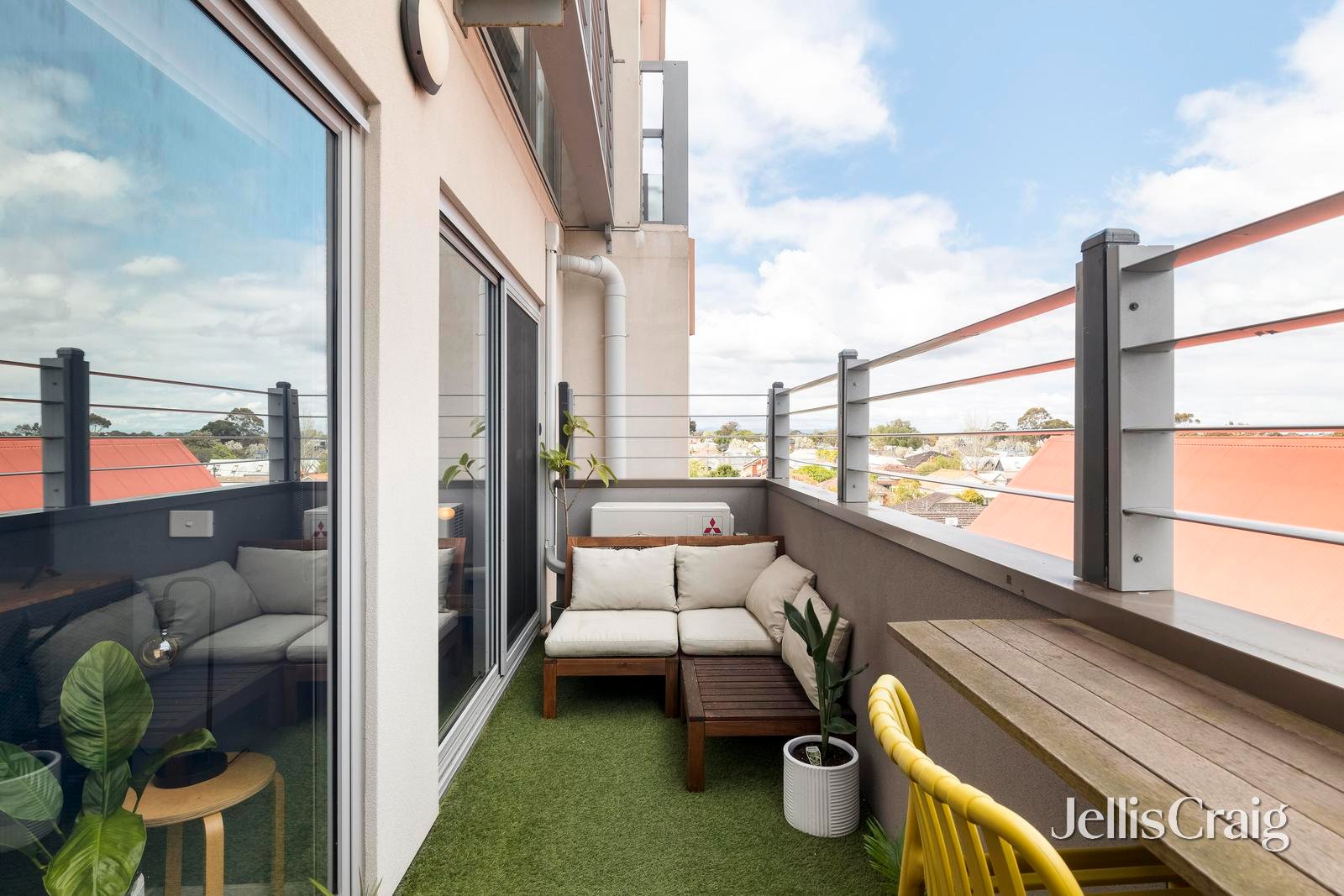 301/550 High Street, Northcote image 9