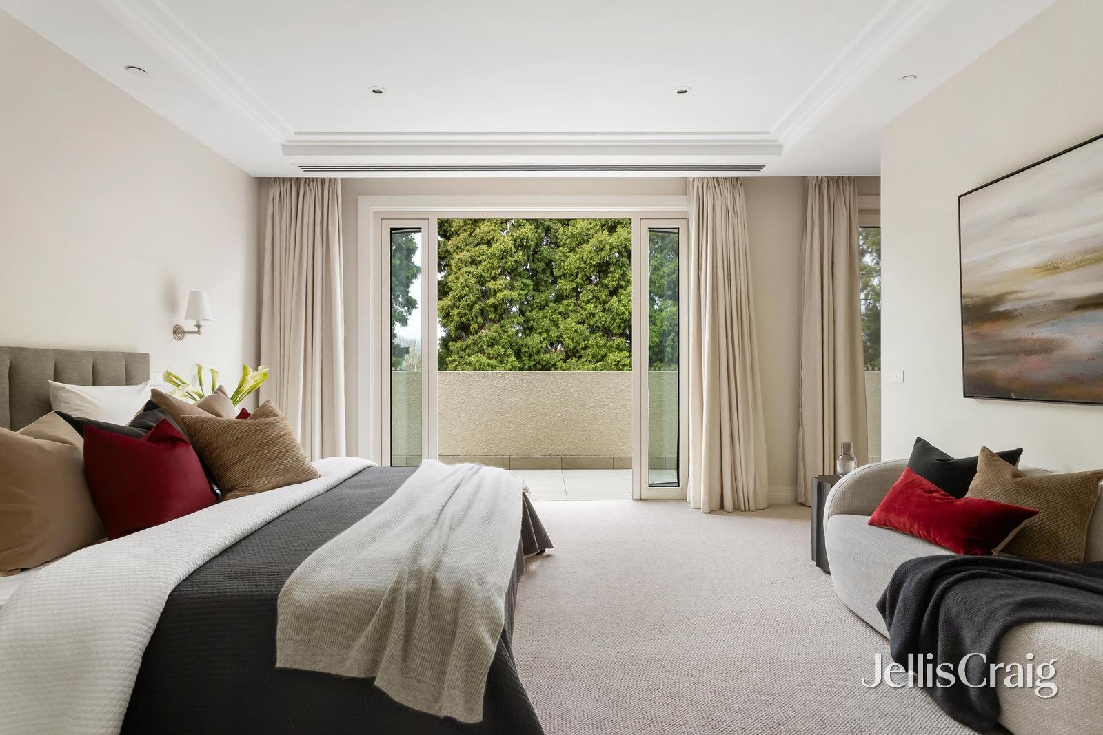 301/585 Toorak Road, Toorak image 8